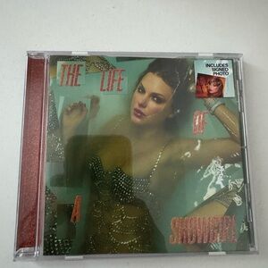 Taylor swift signed insert with cd